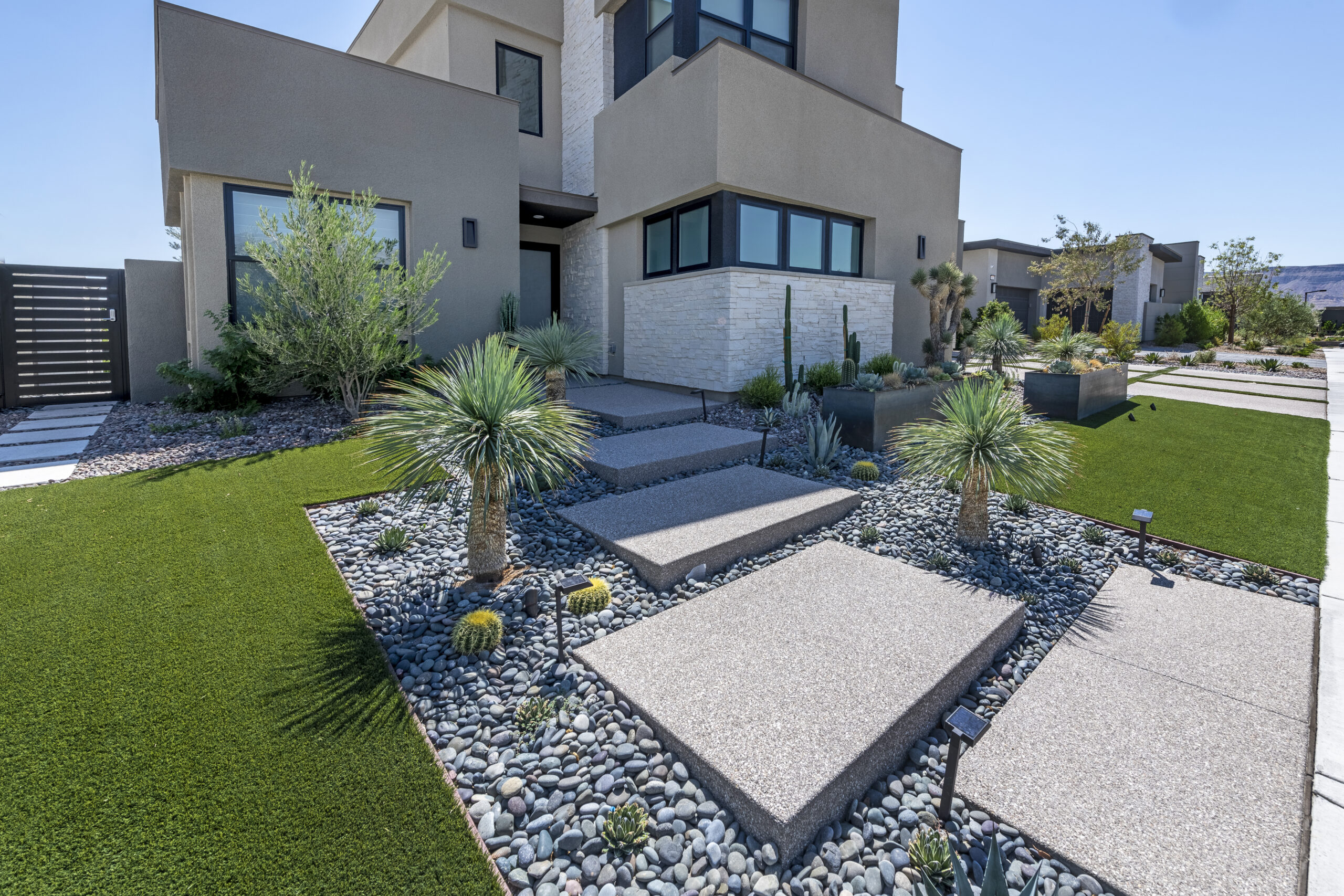 LANDSCAPING - Laguna Pools & Spa